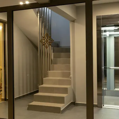 Nv Two Apartment